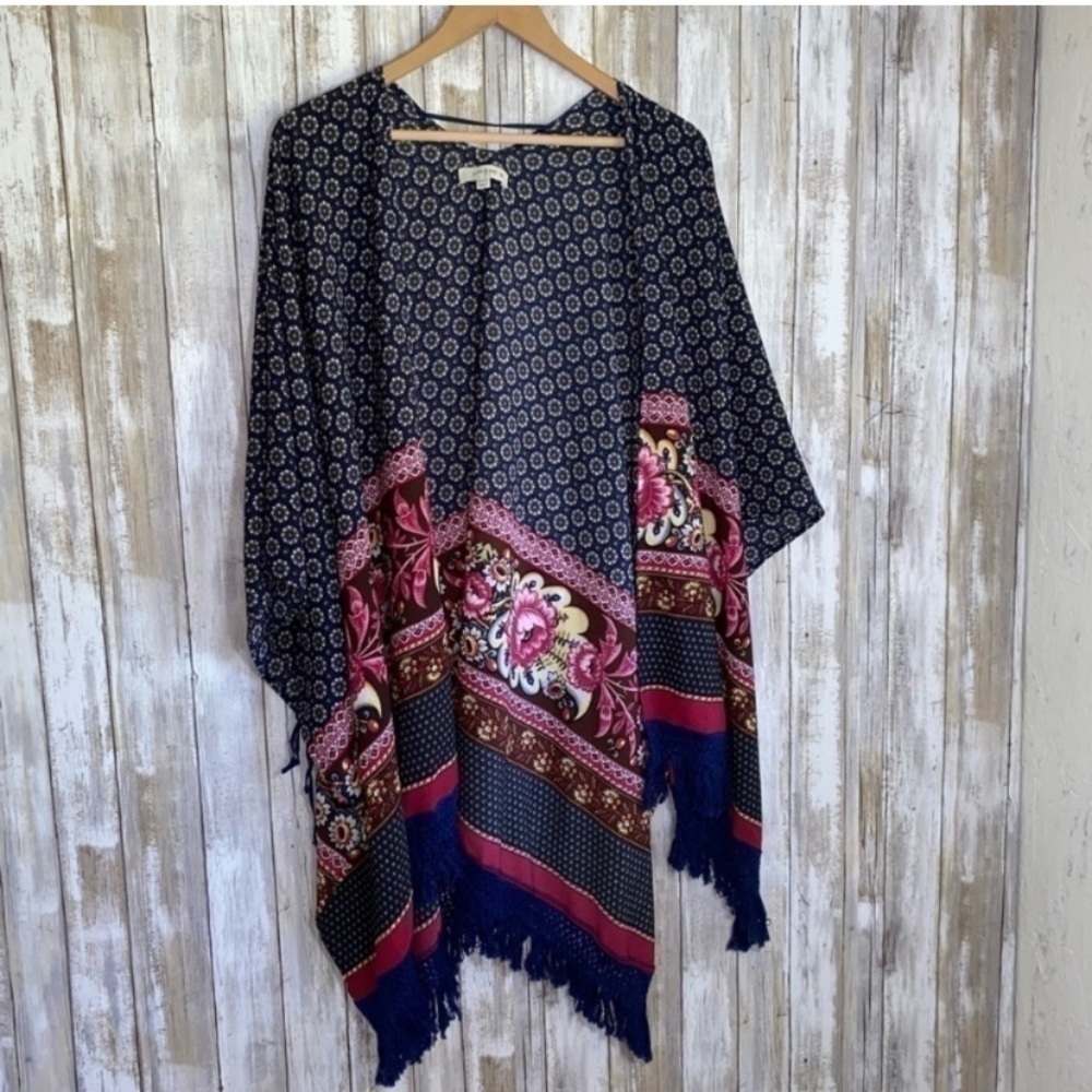 Umgee Free Spirt Cardigan - Picture 1 of 4